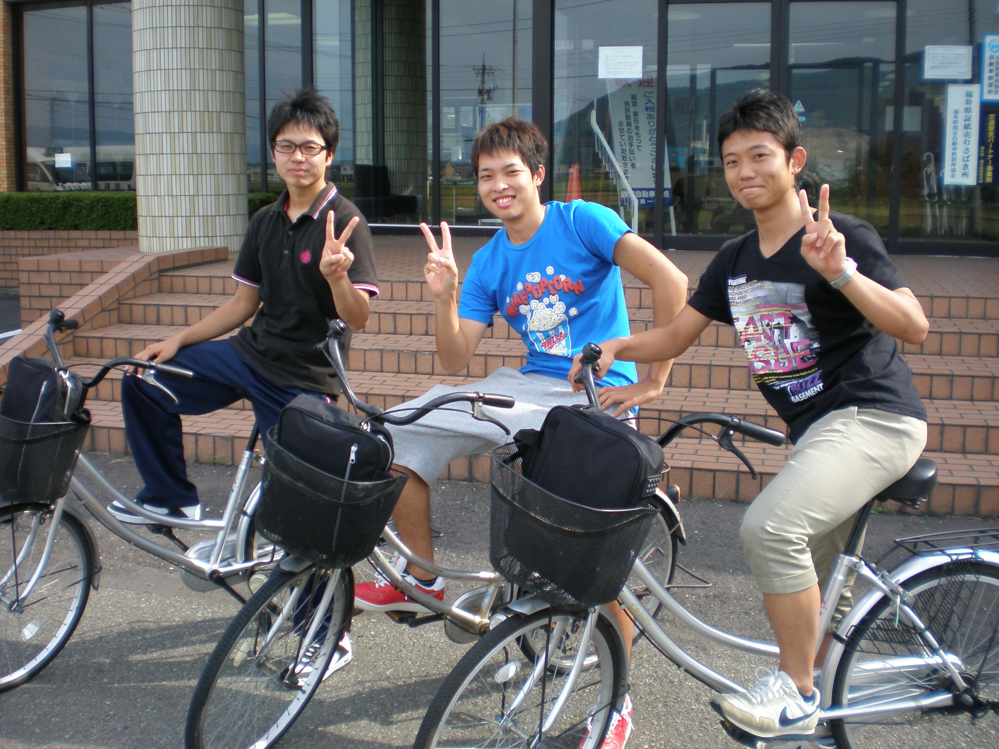 敦賀自動車学校の安心、格安、丁寧な予約はHappy運転免許